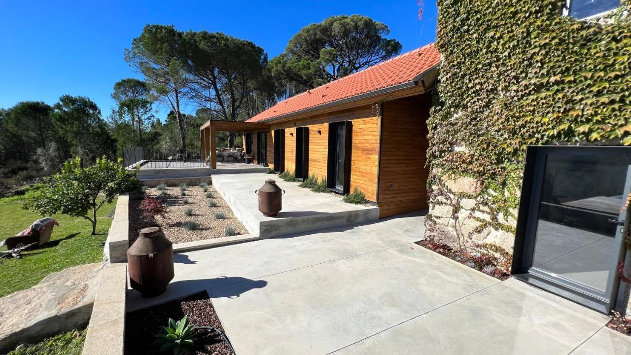 Casas Do Pinheiro Grande Villa Fornos de Algodres Exterior photo